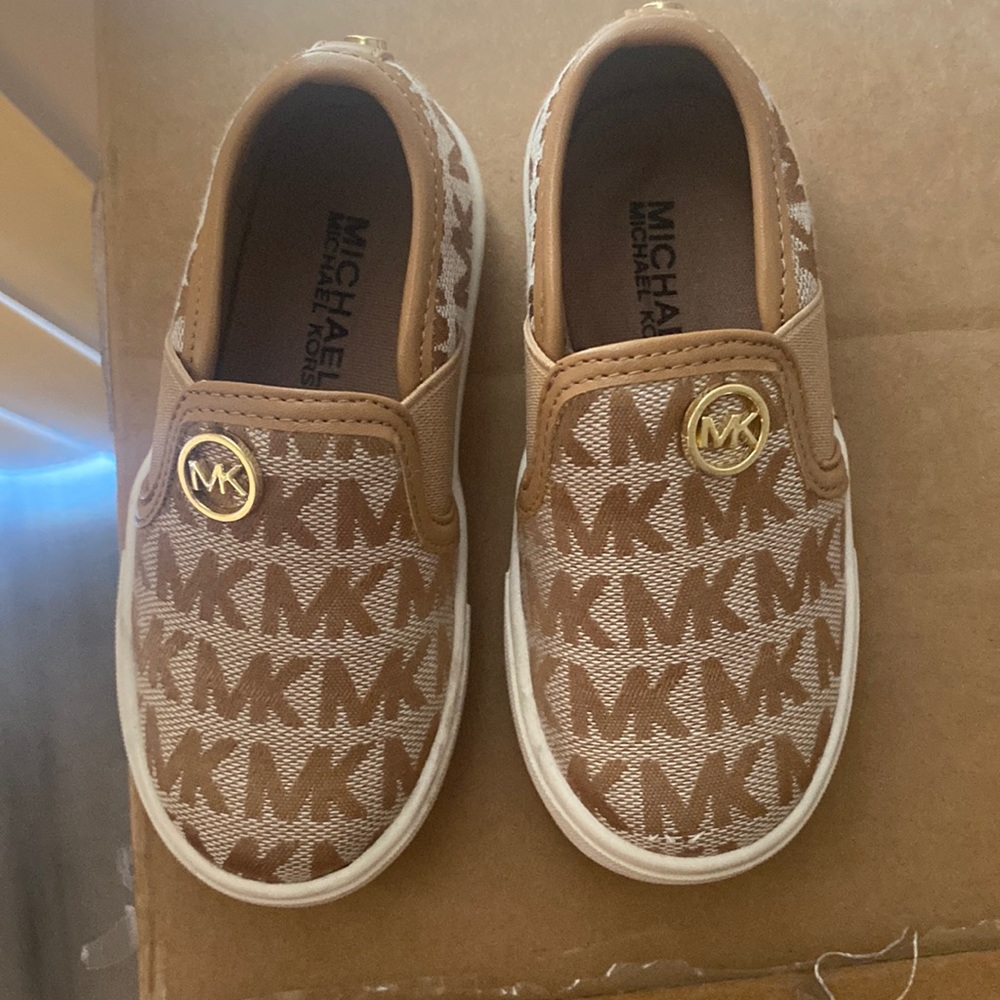 Toddler Michael Kors sneakers